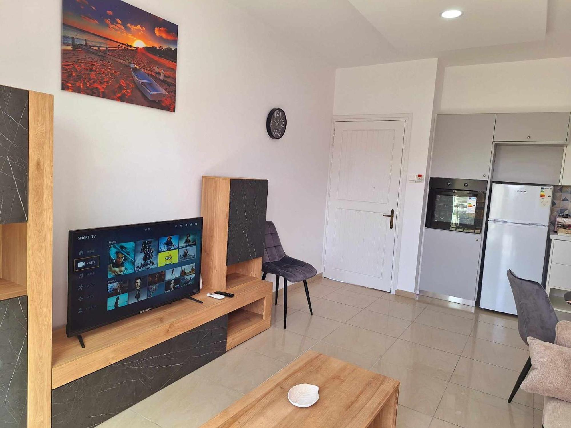 Stylish Apt Kato Paphos Close To Beach & Vibrant Harbor Life 外观 照片
