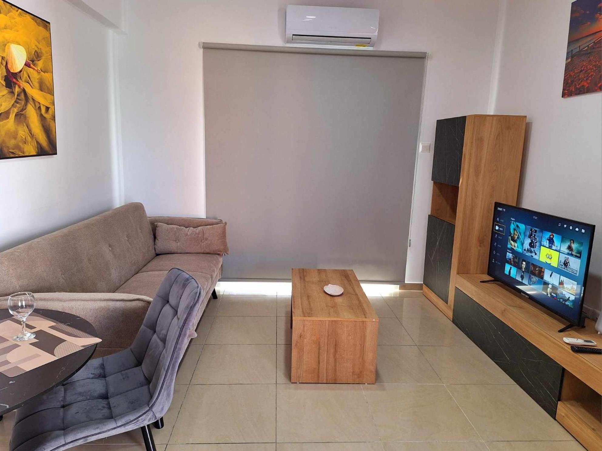 Stylish Apt Kato Paphos Close To Beach & Vibrant Harbor Life 外观 照片