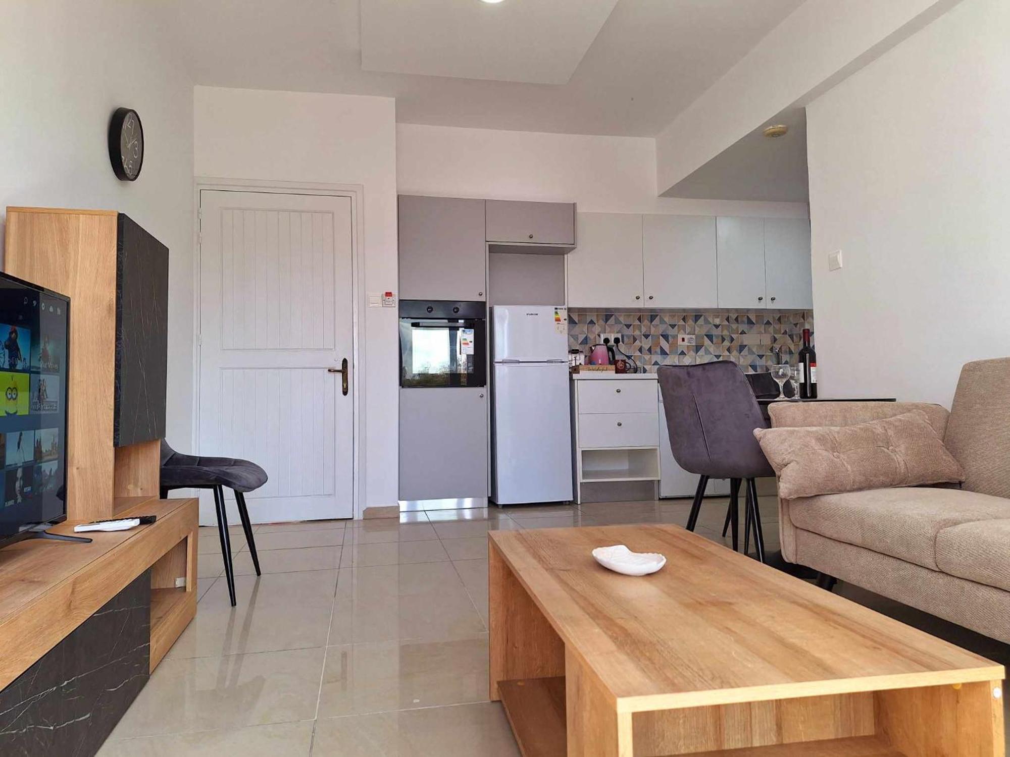 Stylish Apt Kato Paphos Close To Beach & Vibrant Harbor Life 外观 照片