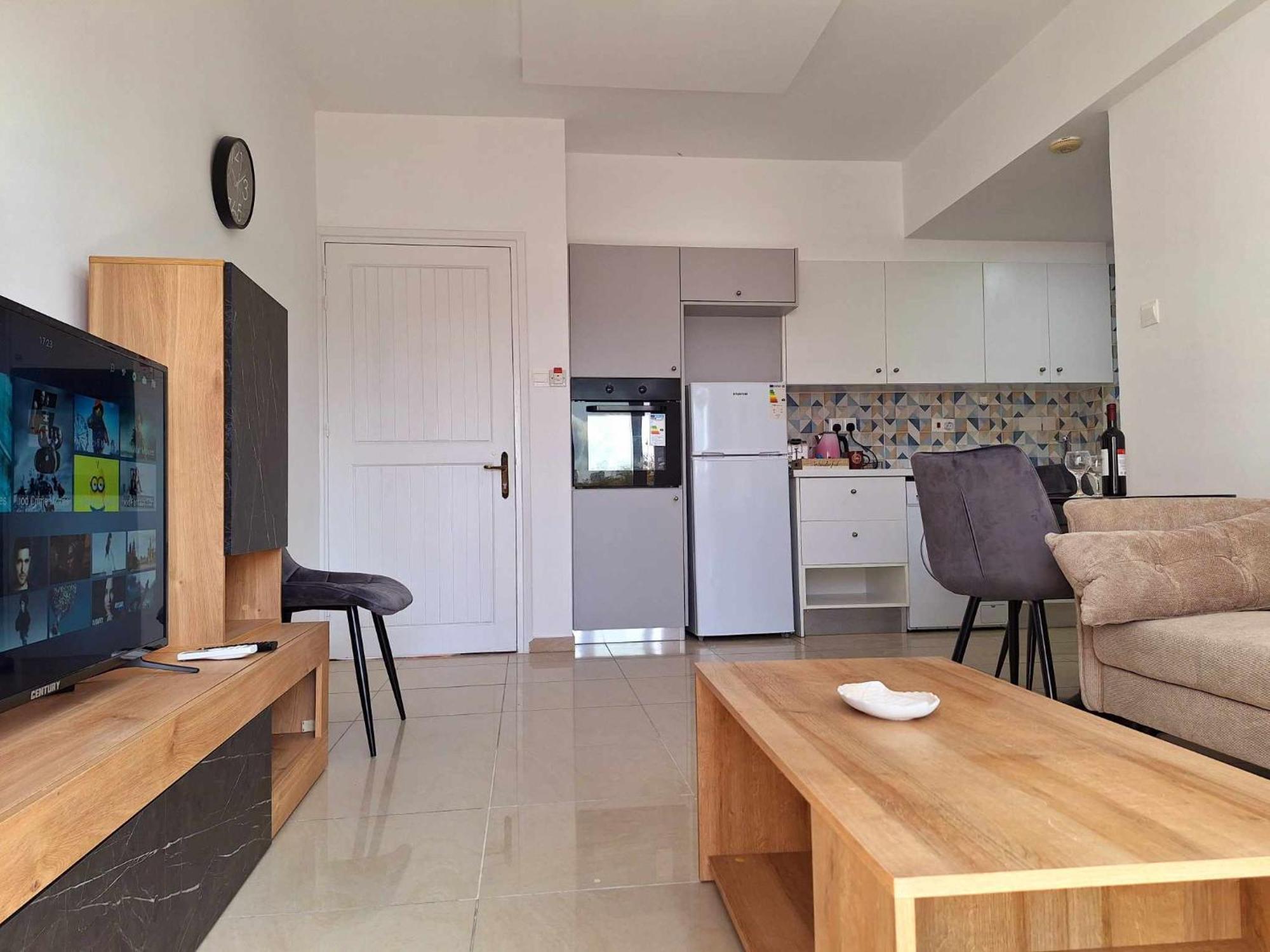 Stylish Apt Kato Paphos Close To Beach & Vibrant Harbor Life 外观 照片