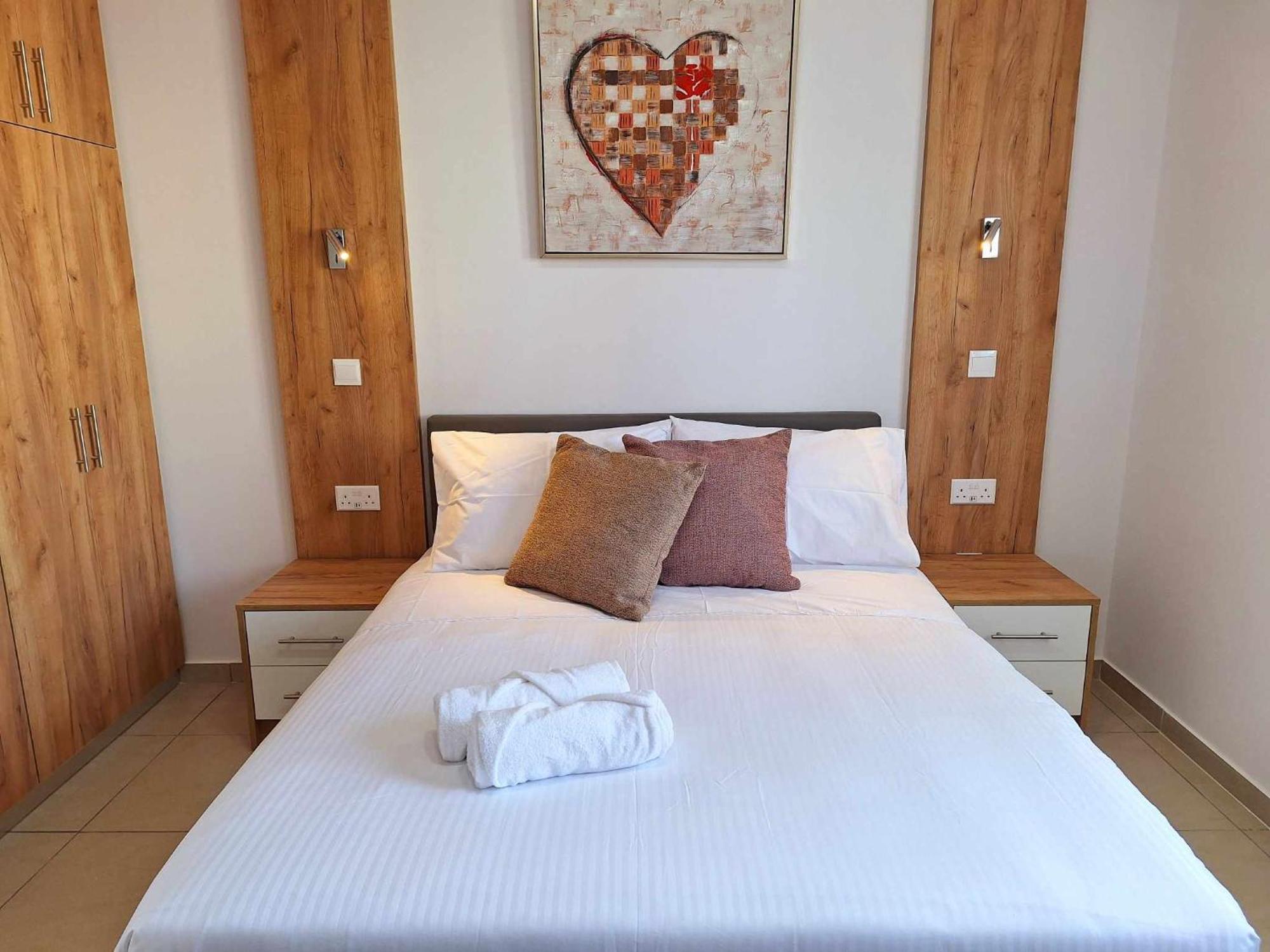 Stylish Apt Kato Paphos Close To Beach & Vibrant Harbor Life 外观 照片